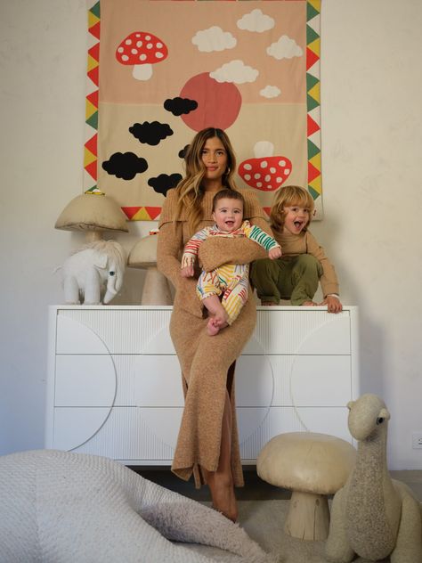 Rocky Barnes Home, Rocky Barnes Style, Zoe Foster Blake, Mini Magazine, Rocky Barnes, Mother Board, Raising Boys, Pregnancy Style, California Cool