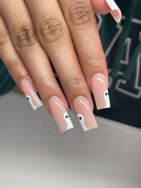 Nude nails, spooky nails, halloween nails, ghost nails, square nails, fall nails Ghost Nails Square, Square Nails Fall, Spooky Nails Halloween, Halloween Nails Ghost, Nails Ghost, Nails Spooky, Ghost Nails, Nails Fall Nails, Spooky Nails