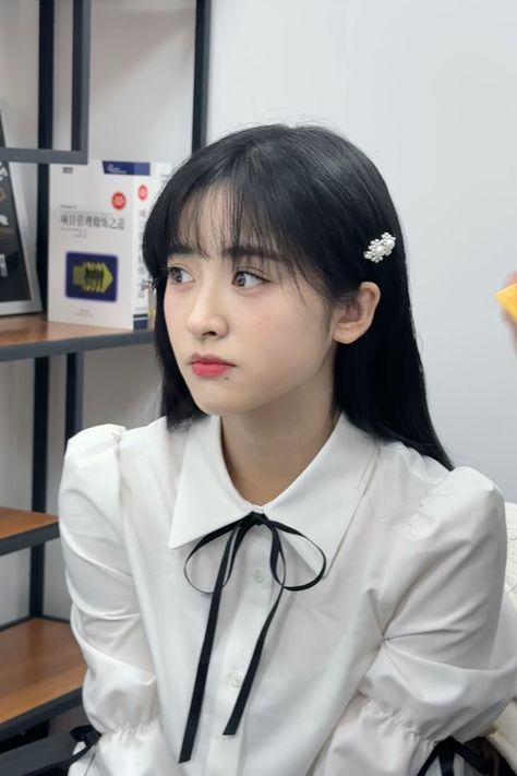 Shen Yue Instagram, Douyin Poses, Rabbit Black, Shen Yue, Kpop Hair, Perfect Face, A Love So Beautiful, Meteor Garden, Red Style