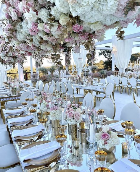 Beautiful Wedding Themes, Elegant Wedding Themes, Luxury Wedding Decor, Elegant Wedding Reception, Wedding Design Decoration, Dream Wedding Decorations, Wedding Marketing, Wedding Decor Style, Wedding Decor Inspiration