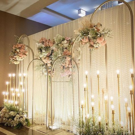 Wedding WorkShop on Instagram: “Tag @thewedding_workshop to get feature or send your original Post directly to us. DM FOR CREDITS!! Follow @thewedding_workshop for more…” Wedding Decoration Idea, Ideas Wedding Decoration, Engagement Stage Decoration, Decoration Ideas Wedding, Reception Stage Decor, Simple Stage Decorations, Night Wedding Decor, Wedding Stage Decor, Reception Backdrop