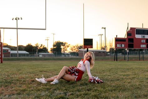 Cheer Poses Senior Pics, Individual Cheer Pose Ideas, Individual Cheer Photos, Solo Cheer Poses, Individual Cheer Picture Poses, Cheer Picture Poses Individual, Cheer Poses Individual Photo Ideas, Cheer Senior Pictures, Cheerleading Team Pictures