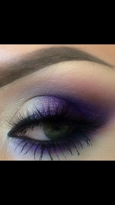 Silver Purple Smokey Eye Purple Black And Silver Eyeshadow, Debs Dresses Purple, Black And Purple Eyeshadow, Purple And Black Makeup, Colorguard Makeup, Spongebob Makeup, Dark Fairy Makeup, Cosmetology Ideas, Makeup Moodboard