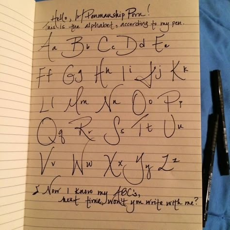 Handwriting Examples, Pretty Handwriting, Writing Fonts, Handwriting Alphabet, Alfabet Letters, Hand Lettering Art, Nice Handwriting, Hand Lettering Alphabet, Cursive Handwriting