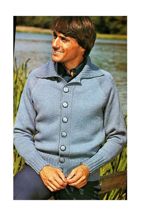 Male cardigan Boy's knitting pattern in DK. raglan sleeves collar mans jacket. #Sirdar Mens Shawl Collar Cardigan, Double Knitting Patterns, Aran Cardigan, Ribbed Jacket, Shawl Collar Cardigan, Vintage Knitting Patterns, Mens Cardigan, Moda Vintage, Cardigan Pattern