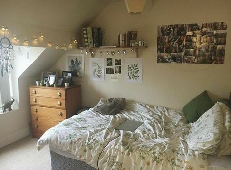 Drawer Aesthetic, Aesthetic Bedroom Ideas, Pretty Room, Dreamy Room, Dream Room Inspiration, House Room, Small Room, Cozy Room, Room Inspiration Bedroom