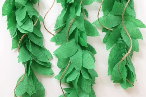 Crepe Paper Vines, Crepe Paper Leaves, Paper Vines, Flower Craft, Paper Leaves, Straight Stitch, Summer School, Crepe Paper, Leaf Shapes