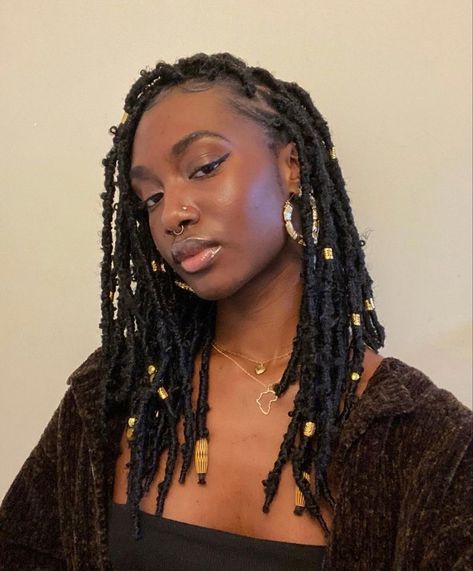 Faux Locs Short, Short Faux Locs, Thick Hair Problems, Locs Short, Protective Hairstyles For Natural Hair, Faux Locs Hairstyles, Quick Braided Hairstyles, Protective Hairstyles Braids, Girls Hairstyles Braids