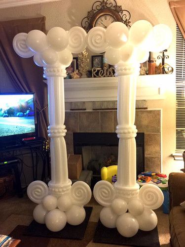 Balloon Towers Ideas, Greek Party Theme, Balloon Pillars, Deco Ballon, Balloon Tower, Greek Columns, Wedding Balloon Decorations, Prom Theme, Balloon Crafts