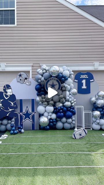 Dallas Cowboys Balloon Arch, Dallas Cowboys Balloon Garland, Dallas Cowboys 1st Birthday Party, Football Backdrop Ideas, Jersey Party Theme, Dallas Cowboys Party Decorations, Dallas Cowboys Baby Shower Ideas, Dallas Cowboy Party, Dallas Cowboy Birthday