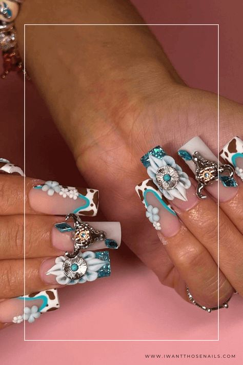 Acrylic Rodeo Western Country Nails Design Ideas Vaquera Nails, Western Acrylic Nail Designs, Rodeo Nails Designs, Punchy Western Nails, Country Nail Art, Western Nail Designs, Boho Western Nails, Buchona Nails, Cowgirl Nails