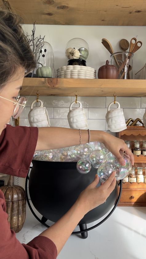 How to DIY a Bubbling Cauldron — The Kwendy Home Halloween Bell Jar Ideas, Diy Halloween Bubbling Cauldron, Diy Witches Cauldron With Bubbles And Lights, Halloween Cauldron With Bubbles, Diy Hanging Cauldron, Diy Halloween Calderon, Spooky Cauldron Diy, Diy Bubbly Cauldron, Bubble Cauldron Craft