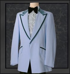 RUFFLED SHIRT | VELVET BOW TIE Mens Tux, 70s Fashion Men, Blue Tux, Roller Skating Outfits, Homecoming Suits, Vintage Tuxedo, Blue Suit Men, The Wedding Singer, 80s Mens