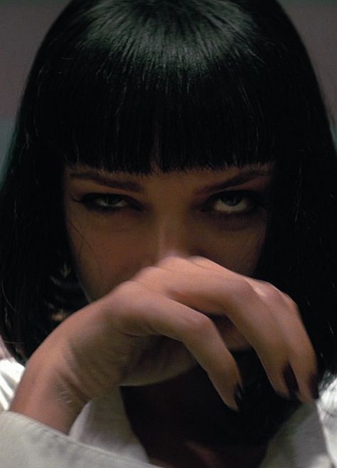 Mia Wallace Septième Art, Uma Thurman, Mia 3, Quentin Tarantino, Pulp Fiction, Great Movies, Movie Scenes, Movies Showing, Serie Tv