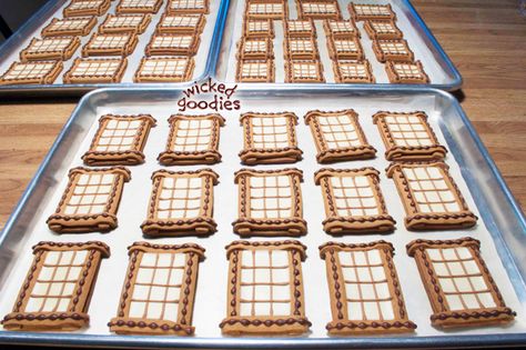 Gingerbread House Window Ideas, Windows For Gingerbread House, Gingerbread House School, Gingerbread Windows, Gingerbread House Window, Candy Overlay, Gingerbread House Windows, Gingerbread Building, Royal Icing Gingerbread House