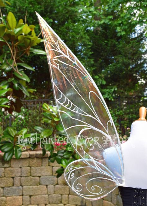 Periwinkle Costume, Tinkerbell Periwinkle, Tinkerbell Cosplay, Diy Fairy Wings, Fairy Wings Costume, Tinkerbell Costume, Tinker Bell Costume, Costume Wings, Diy Wings