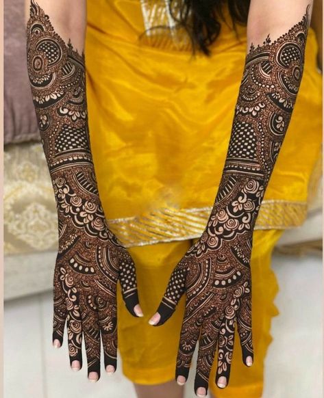 Latest Mehndi Designs Full Hand Back, Back Mehendi Designs Bridal, Punjabi Wedding Mehndi, Full Hand Bridal Mehndi Designs, Full Hand Bridal Mehendi Designs Latest, New Bridal Mehndi Designs Back Hand, Mehndi Designs Back Hand Bridal, Bridal Back Mehndi Designs, Full Bridal Mehndi Designs