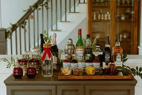 Self Serve Drink Bar Ideas Parties, Set Up A Bar For A Party, Bar Table Party Drink Stations, Bar For Party Set Up Alcohol, Self Serve Bar At Wedding, How To Set Up A Drink Station, Simple Bar Set Up For Party, Friendsgiving Drink Station, Christmas Party Drink Station