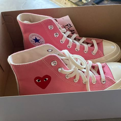 Comme Des Garçons (CDG) Play Converse, Pink Pink Comme Des Garcons, Cdg Wallpaper, Converse Cdg, Cdg Play Converse, Play Converse, Cdg Play, Play Shoes, Converse Pink, Preppy Shoes