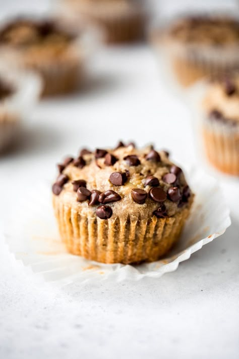 The BEST peanut butter banana muffins that are packed with protein and peanut butter flavor. These gluten free peanut butter banana muffins are naturally sweetened with pure maple syrup, dairy free and a great on-the-go healthy breakfast or snack. Try them with mini chocolate chips! #muffins #glutenfree #peanutbutter #bananamuffins #healthysnack #baking #healthybreakfast Gluten Free Peanut Butter Banana Muffins, Healthy Peanut Butter Banana Muffins, Ambitious Kitchen Recipes, Healthy Carrot Cake Muffins, Mini Chocolate Chip Muffins, Chocolate Chip Muffin Recipe, Healthy Breakfast Muffins, Peanut Butter Banana Muffins, Dairy Free Chocolate Chips