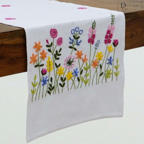 Diy Embroidery Table Cloth, Table Runners Embroidery Designs, Embroidery Table Cloth Design, Table Runner Embroidery Design, Embroidered Table Runner Pattern, Punch Runner, Hand Embroidery Table Runner, Table Runner Embroidery, Embroidery Table Runner