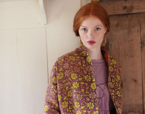 Outfits For Red Heads, Outfits For Gingers, Red Head Outfits, Auburn Mascara, Makeup For Redheads, Lazy Makeup, Makeup Tips For Redheads, Redhead Fashion, Redhead Makeup