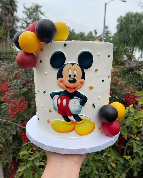 Number 1 Birthday Cake Boy, Mickey Mouse Cake Ideas, Mouse Cake Ideas, Mickey Mouse Cake Decorations, Baby Mickey Mouse Cake, Mickey Mouse Smash Cakes, Mickey Birthday Cakes, Mickey Mouse Cake Topper, Mickey Mouse Birthday Decorations