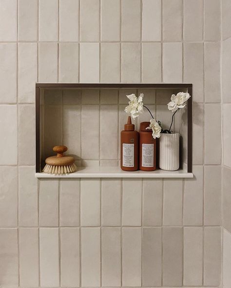 Shower niche with Handcraft White 2.5x8 Gloss Ceramic Tile from Alexander James Rectangle Tile Bathroom, Ranch Bathroom, Tile Shower Niche, Niche Decor, Bathroom Niche, Shower Renovation, Small Bathroom Renovations, Rectangle Tiles, Small Showers