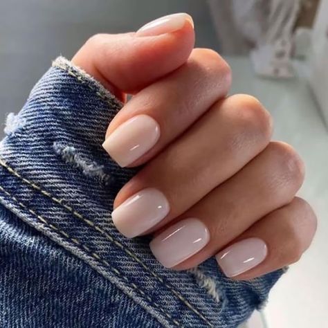 Square Delicate Nails, Natural Color Acrylic Nails, Nails Ivory, Short Acrylic Nails Coffin, Glue On Nails Short, Round Square Nails, Nails Short Coffin, Best Press On Nails, Nails Short Square