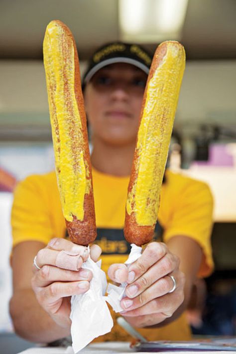 Corn Dogs Pronto Pup, Fair Recipes, Fair Foods, Corndog Recipe, State Fair Food, Spicy Corn, Easy Foods, Minnesota State Fair, Carnival Food