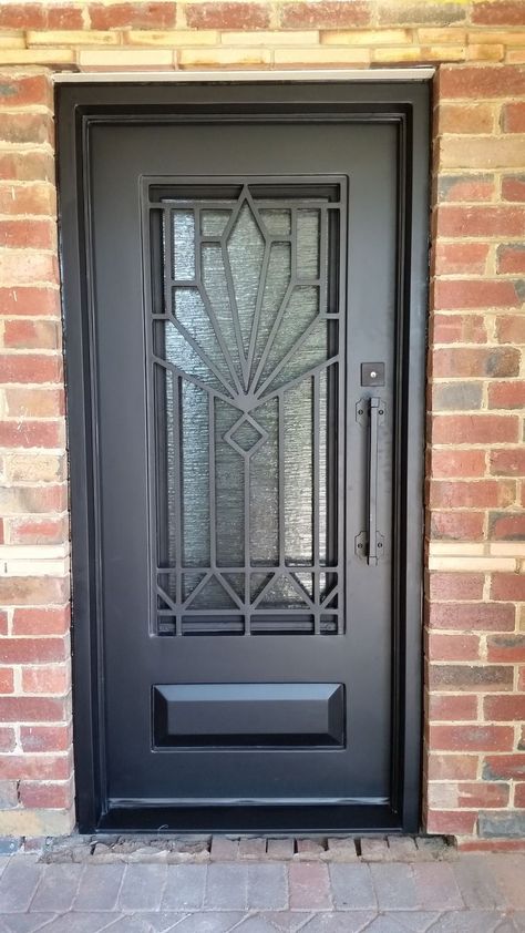 Iron Door With Glass Design, Iron Gate Design Single Door, Wrought Iron Front Door, Porte In Ferro, Iron Front Door, House Main Door Design, Grill Gate Design, Metal Doors Design, Steel Door Design