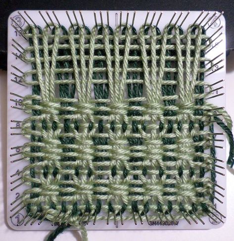 Pin Weaving Projects, Pin Loom Patterns, Pin Loom Projects, Pin Loom Weaving Projects, Weave Structures, Pin Loom Weaving, Zoom Loom, Art Yarn Weaving, Pin Weaving