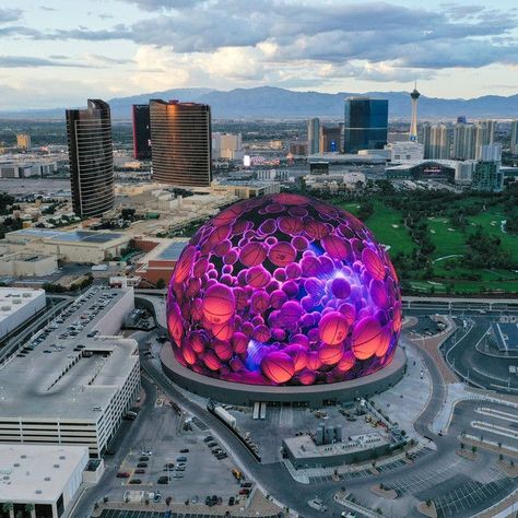 Las Vegas’ Sphere, the largest spherical building ever constructed, is a perfect fit—and an up-the-ante—for the restless, nonstop, glittering shit show that is Vegas. But so far, discussion of the building’s 875,000 square feet of interior spaces has been mostly lacking. Surprise! These areas are every bit as transporting as what’s outside. Learn more about the fantastical venue at the link The Sphere Las Vegas, Las Vegas Sphere, Vegas Sphere, Kwun Tong, Off Band, Nevada Usa, Dead And Company, Parc D'attraction, Magic City