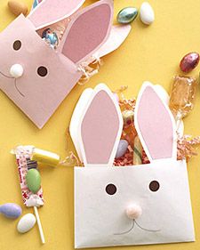 One great way to say happy Easter is with paper-envelope rabbits -- bearing treats, of course. Easter Crafts Preschool, Easter Projects, For Home, Easter Crafts Diy, Bunny Crafts, Easter Time, Easter Activities, Hoppy Easter, Easter Crafts For Kids