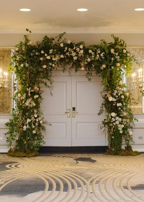 WedLuxe Magazine Natural Glamour Entry Door Flower Decoration, Wedding Entry, Event Entrance, Forest Theme Wedding, Simple Wedding Decorations, Simple Elegant Wedding, April Wedding, Sustainable Wedding, Floral Backdrop