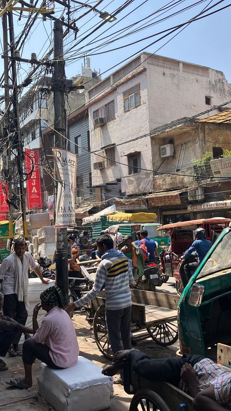 desi, Delhi, india, street shopping, general stores, desi aesthetic, Delhi street food, Purani Delhi, Dilli, chandini chowk Chandini Chowk, Purani Delhi, Aesthetic Delhi, Delhi Street Food, Delhi Market, Delhi Street, Figure Sketches, Street Pics, Old Delhi