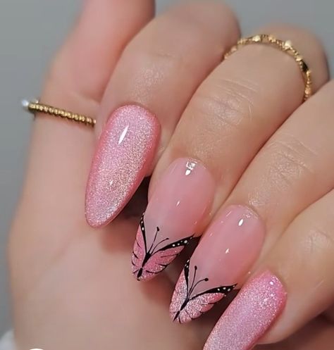 Cutesy Nail Art, Nail Art Designs Butterfly, Sept Nails, Pink Butterfly Nails, Mary Nails, Cutesy Nails, Matte Nails Glitter, April Nails, Butterfly Nails