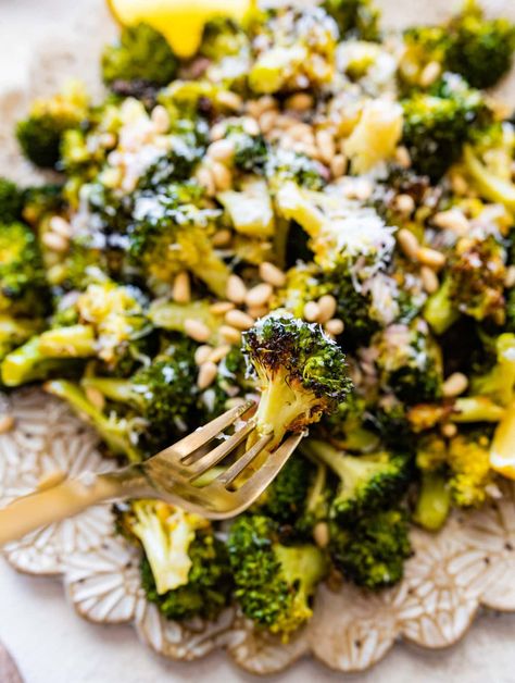 Tuscan Roasted Broccoli Recipe (Parmesan and Lemon) Tuscan Style Broccoli Recipe, Tuscan Broccoli Recipes, Tuscan Broccoli, Pan Fried Chicken Tenders, Lemon Recipes Easy, Italian Broccoli, Italian Custard, Roasted Broccoli Recipe, Shrimp And Broccoli