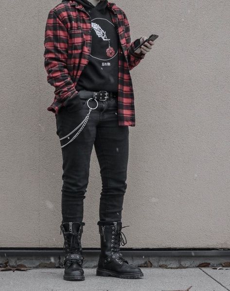 Soft Punk Fashion, Rockstar Outfit Men, Punk Fashion Male, Punk Outfits Men, Rockstar Aesthetic Outfits, Punk Fashion Men, Streetwear Graphics, Iconic Y2k, Rocker Outfit