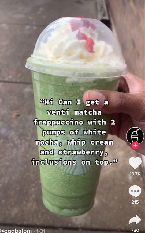 Sweet Matcha Starbucks Drinks, Starbucks Drinks Matcha, Macha Green Tea Frappuccino Starbucks, Matcha Frappuccino Recipe, Iced Matcha Frappe, Matcha Green Tea Frappuccino Starbucks, Matcha Green Tea Frappuccino, Matcha Frappe, Matcha Frappuccino