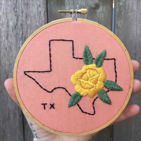 Small Rose Embroidery, State Flowers Embroidery Patterns, Texas Embroidery, Yellow Rose Of Texas Art, Rose Bud Embroidery, Yellow Rose Embroidery Pattern, Yellow Rose Of Texas, Embroidery Rose, Embroidery Crafts