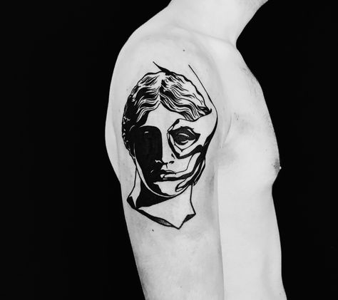 Statue Tattoo, Of Ideas, Blackwork, Skull Tattoo, Tatting, Statue, Paris, Tattoos, Quick Saves