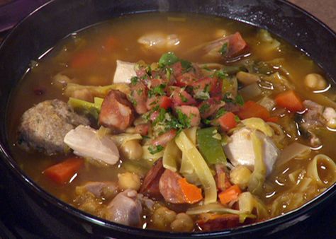 Get this all-star, easy-to-follow Cocido recipe from Rachael Ray. Cocido Recipe, Spanish Stew, Beef Round, Plain Bread, Rachel Ray, Favorite Cookbooks, Cuban Recipes, Plum Tomatoes, Boneless Skinless Chicken