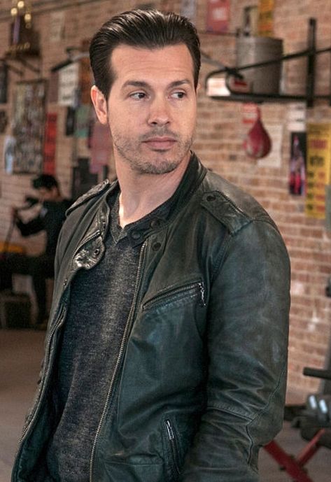 Jon Seda, Antonio Dawson, Jay Halstead, Chicago Pd, Chicago Fire, Favorite Actors, Photo To Video, Eye Candy, Chicago