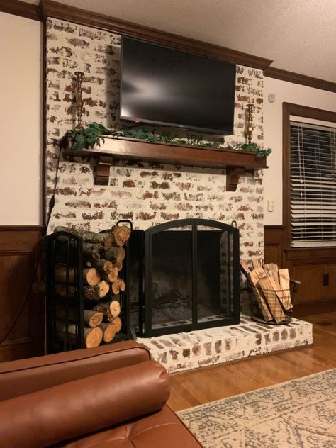 German Schmear on German Schmear on 1980s brick fireplace Brick Hearth Fireplace, German Schmear, Hearth Fireplace, Brick Hearth, Brick Fireplace, Flat Screen, Fireplace, Home Decor, Home Décor