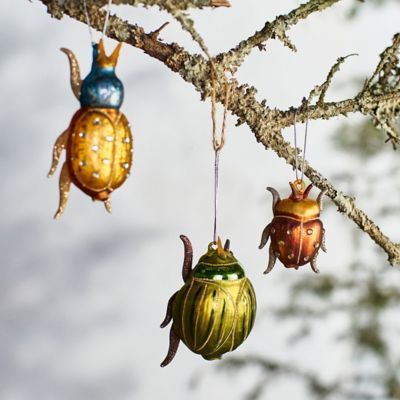 Yule Crafts, The Beetle, Unique Christmas Ornaments, Globe Ornament, Unique Christmas Trees, Festive Holiday Decor, Woodland Christmas, Christmas Mood, Christmas 2023