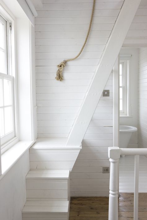 Marta Nowicka - Loft Ladder Staircase Rope Handrail Loft Staircase, Tiny House Stairs, House Staircase, Loft Stairs, Tiny House Loft, Loft Ladder, Attic Stairs, Attic Spaces, Attic Remodel