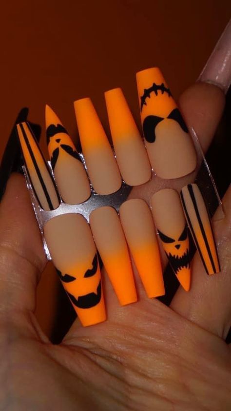 Glitter Halloween Nails, Glitter Halloween, Nail Nail, Fall Nails, Halloween Nails, Nail Ideas, Nail Designs, Nail Art, Baby Shower