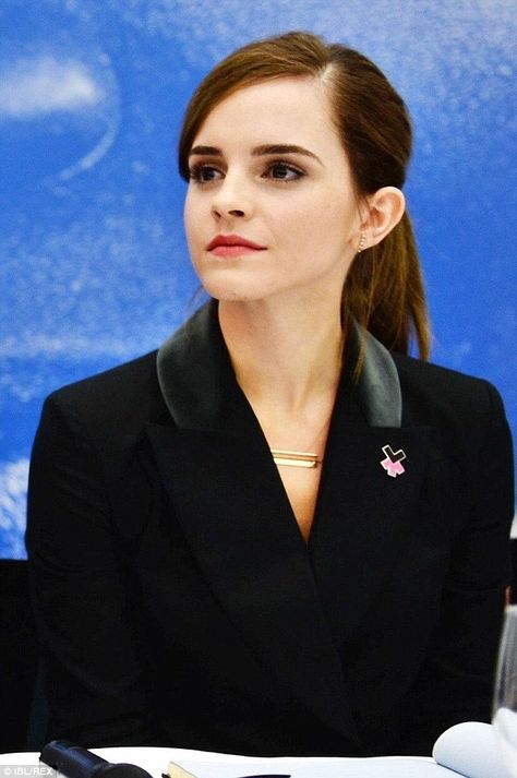 Emma Watson at at UN Women launch of He For She IMPACT 10X10X10 Initiative ‪#‎HeForShe‬ Photos via SnitchSeeker Emma Watson Style, Harry James Potter, Davos, Hermione Granger, Emma Watson, Hermione, Ladies Day, Celebrities Female, Role Models