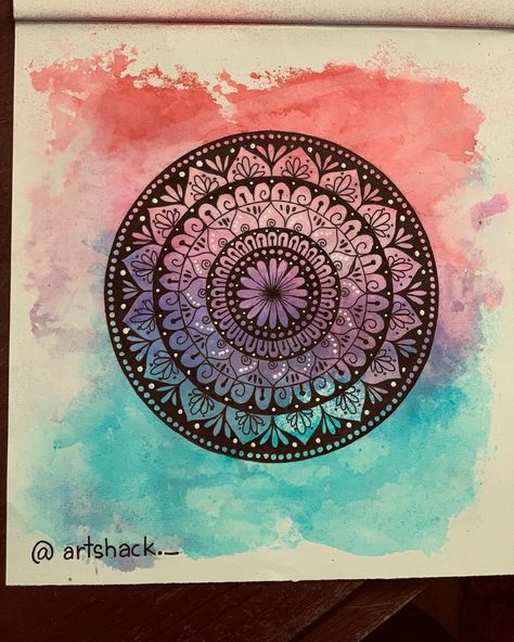 Mandala Art Easy Colourful, Mistar Ornamen, Mandala Art Circle, Mandala Sketch, Flag Drawing, Watercolor Mandala, Easy Mandala Drawing, Boho Art Drawings, Color Drawing Art